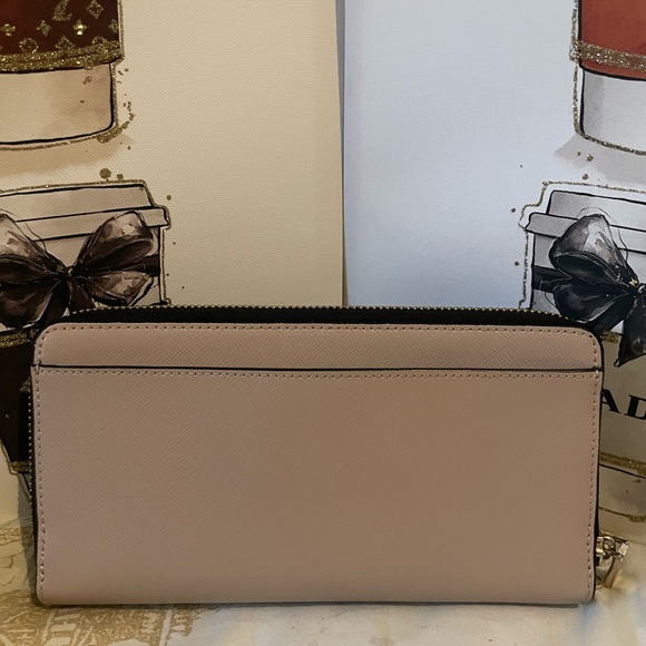 EUC Kate Spade Large Staci Carryall Wallet (missing wristlet strap) - Picture 5 of 8